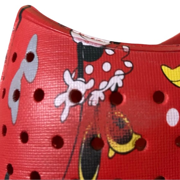 Native Disney Minnie Mouse Red & White Slip Ons - Picture 10 of 10